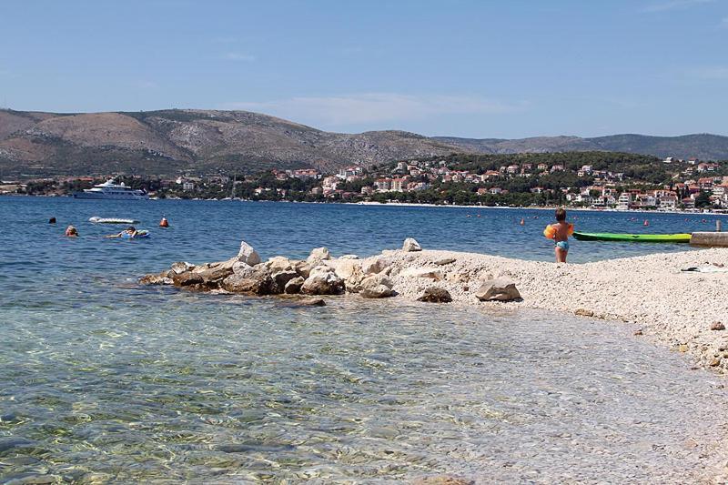 Dalmatia Apartments Ciovo Трогір Екстер'єр фото